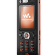 Illustration for article titled Sony Ericsson's w880 Walkman Phone is Official: Details and Glamour Shots